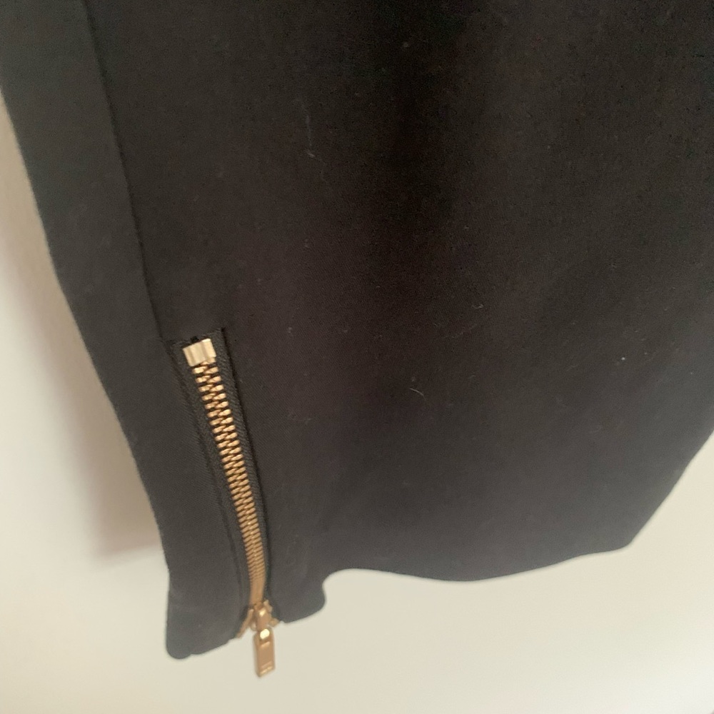 Dress cropped pants with zippered ankles - Picture 3 of 5